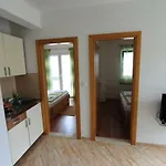 Knezevic * Makarska