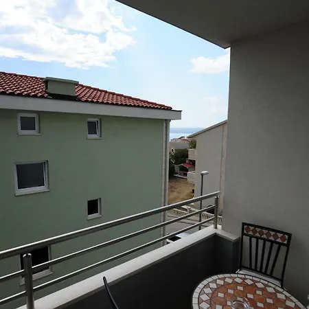Knezevic * Makarska