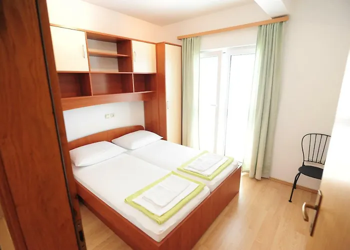 Apartment Knezevic Makarska